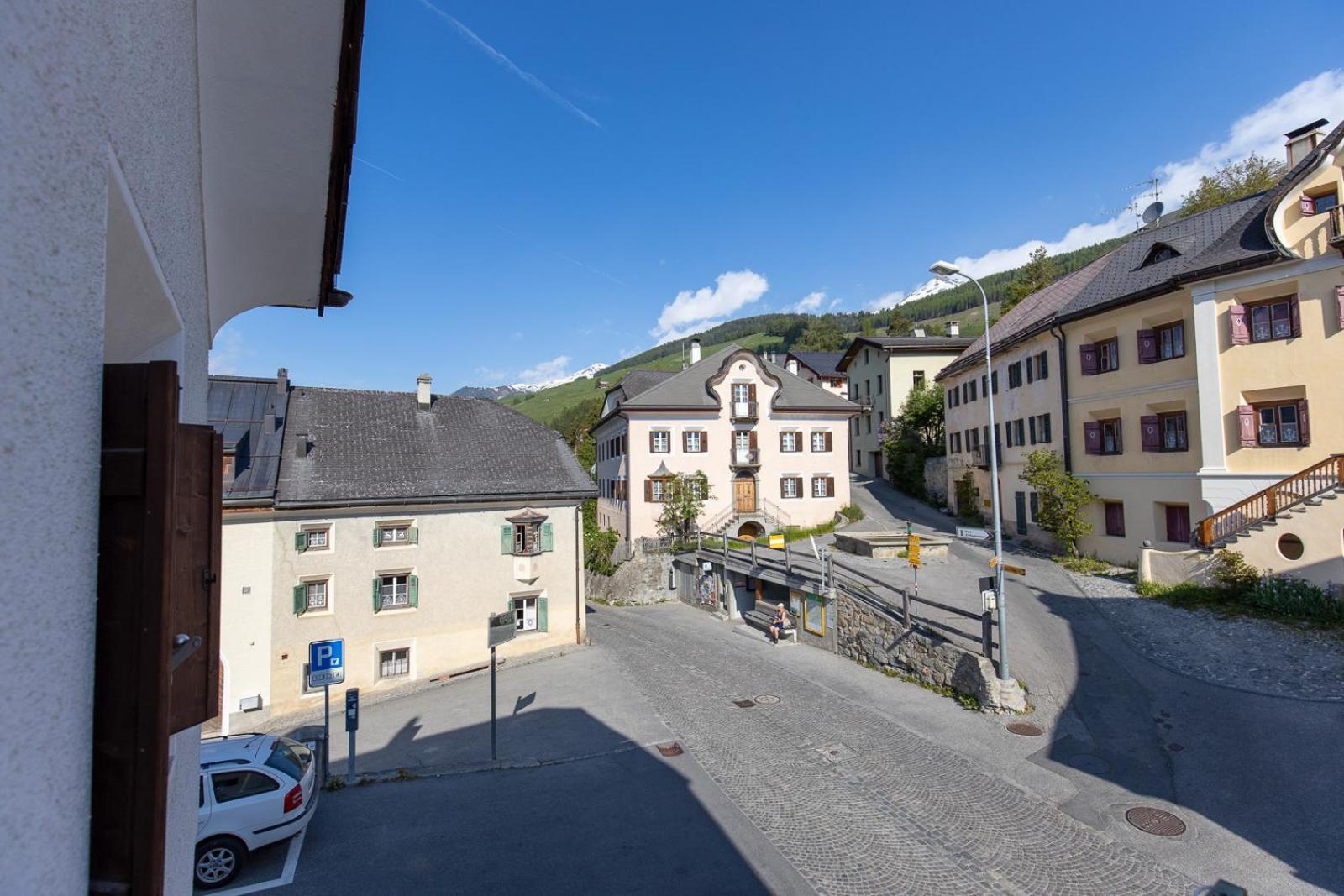 Chasa Tredeschin Daire Scuol Dış mekan fotoğraf